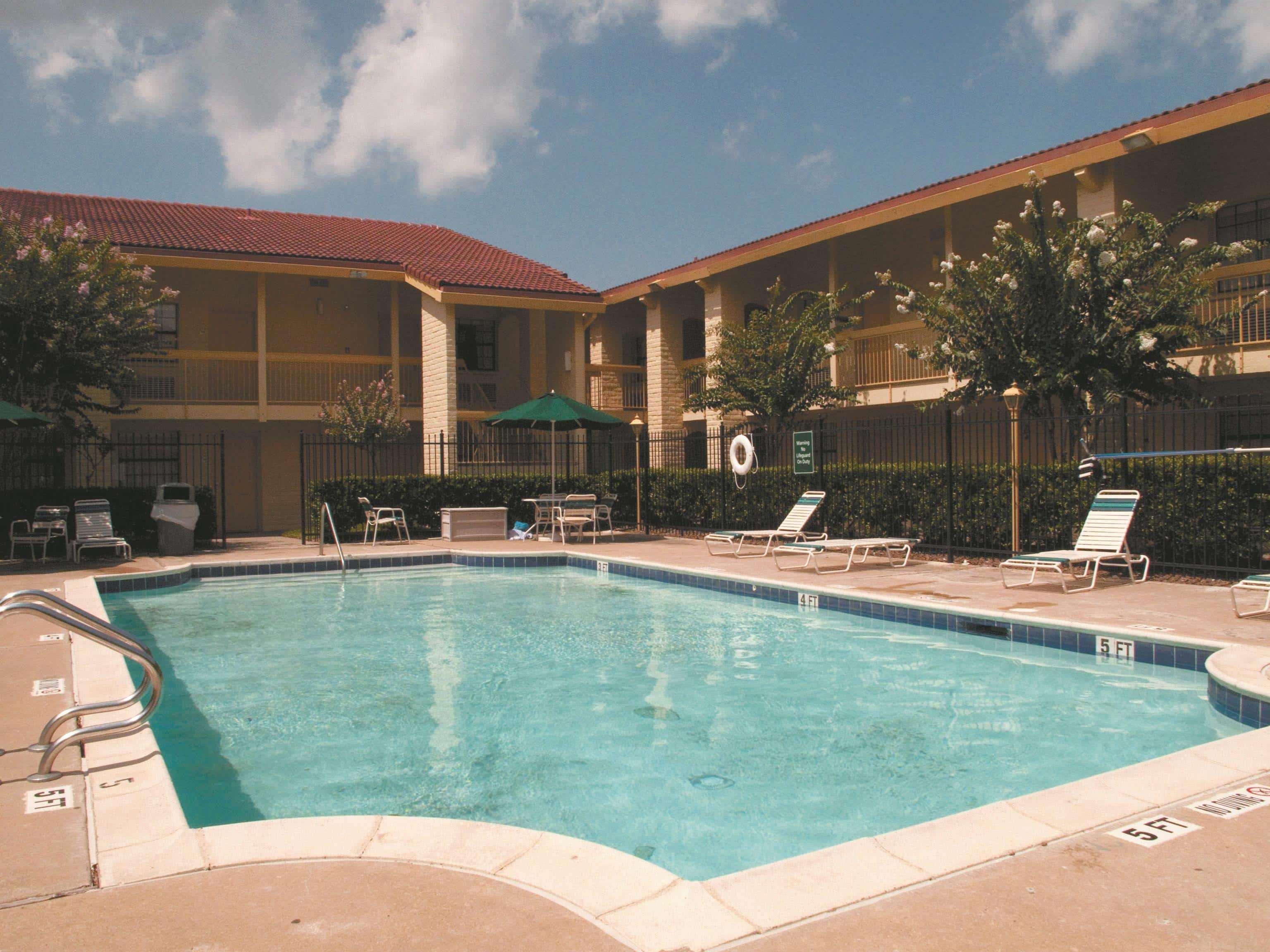 Baymont By Wyndham Houston La Porte Exteriér fotografie